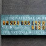 La démocratie disciplinée par la dette