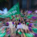 Face à l’internationale d’extrême droite : que reste-t-il de la quatrième vague féministe ?